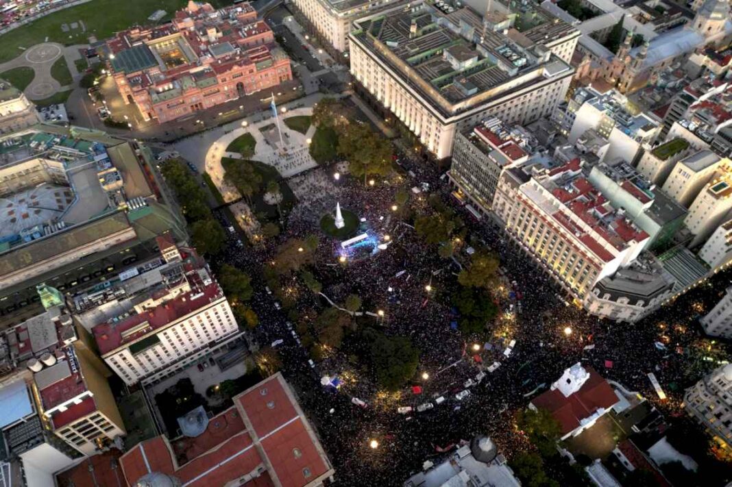 tras-la-multitudinaria-marcha:-que-le-reclaman-los-rectores-de-las-universidades-nacionales-al-gobierno