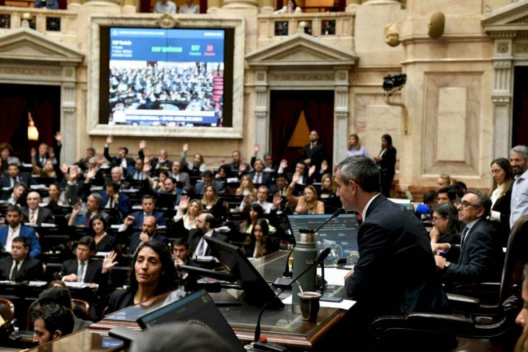 debate-de-la-ley-de-bases-de-javier-milei-en-diputados,-en-vivo:-las-ultimas-noticias