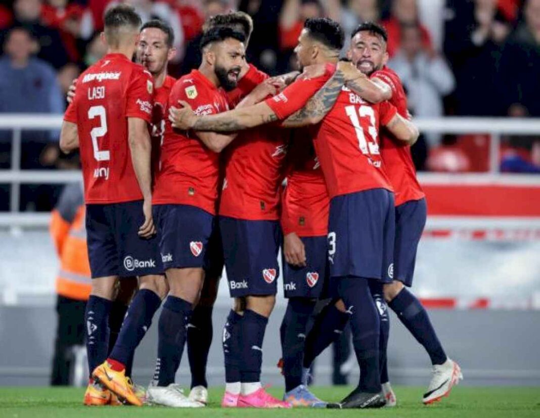 a-que-hora-juega-independiente-vs-juventud-unida-por-copa-argentina,-donde-ver-y-formacion